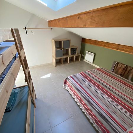 Appartement Climatise Au Pied Du Mont Ventoux Malemort-du-Comtat Екстер'єр фото