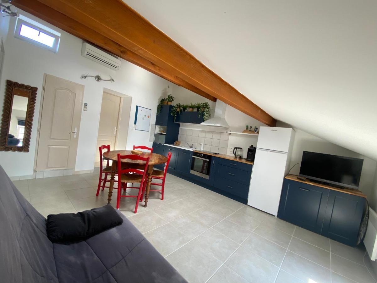 Appartement Climatise Au Pied Du Mont Ventoux Malemort-du-Comtat Екстер'єр фото