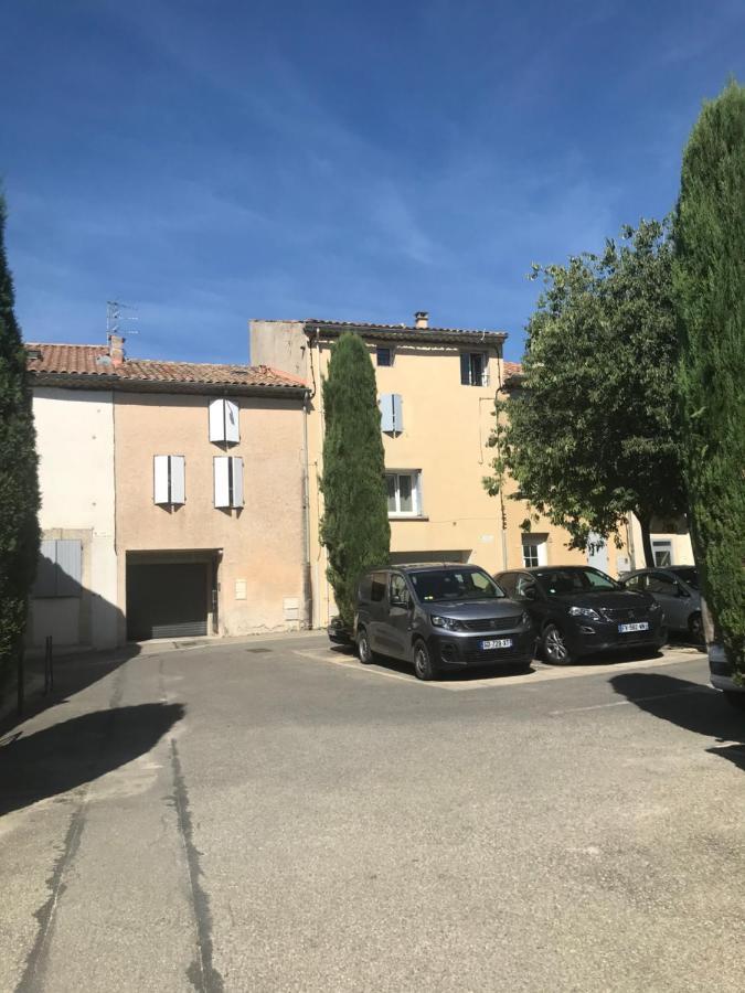 Appartement Climatise Au Pied Du Mont Ventoux Malemort-du-Comtat Екстер'єр фото